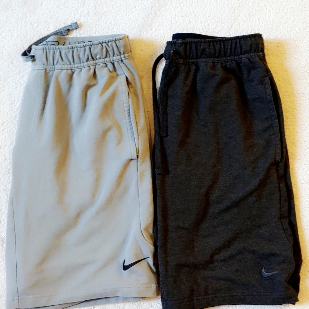 4 Bundle Nike Shorts - image 4